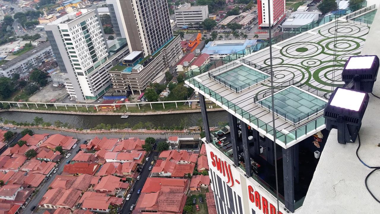 Riverside Melaka @ Shore Residences Exterior photo